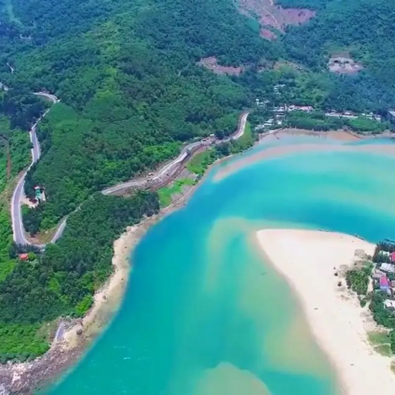 Lang Co Bay: Discover a world-class coastal paradise at the foot of Hai Van Pass