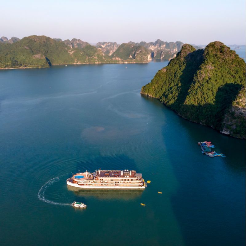 Ha Long Bay: The Magical Beauty of a World Heritage Site